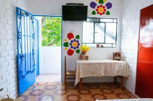 Hostal Habitaciones Art�sticas, C�ntricas En Casa Museo Jla