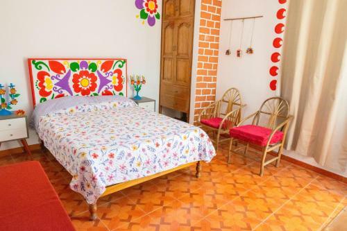 Hostal Habitaciones Art�sticas, C�ntricas En Casa Museo Jla