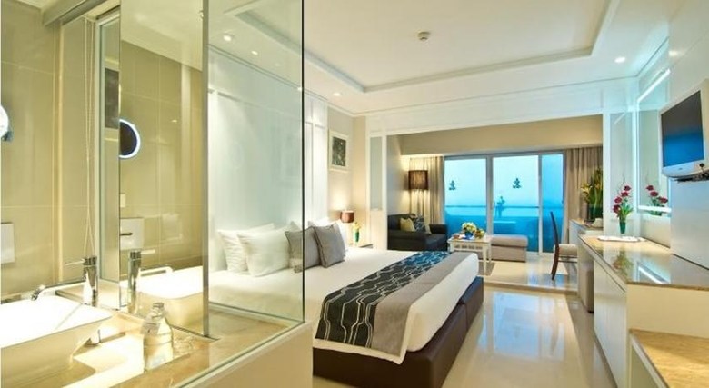 Royal Cliff Beach Hotel