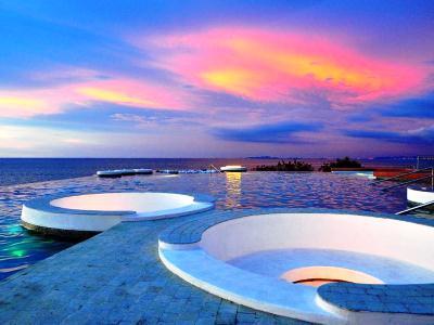 Royal Cliff Beach Hotel