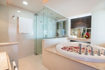 Royal Cliff Beach Hotel