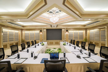 Royal Cliff Beach Hotel