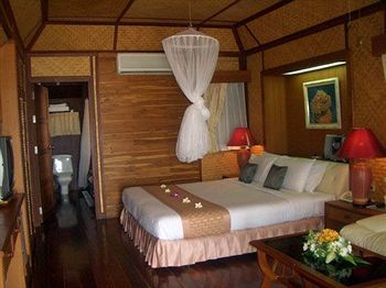 Hotel Sunset Village