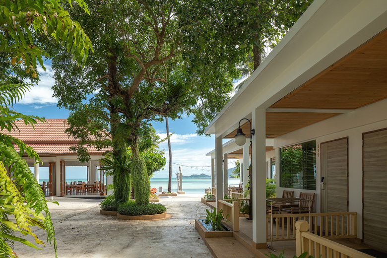 Hotel Chaba Cabana Beach Resort