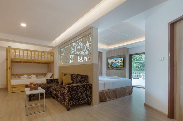 Hotel Chaba Cabana Beach Resort