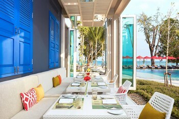 Hotel Amari Palm Reef Resort