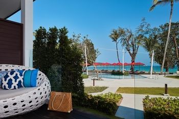 Hotel Amari Palm Reef Resort
