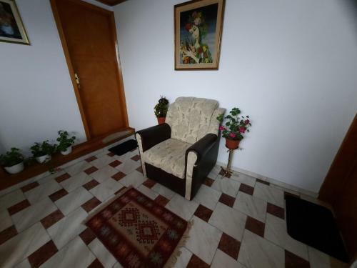 Hostal Lis House