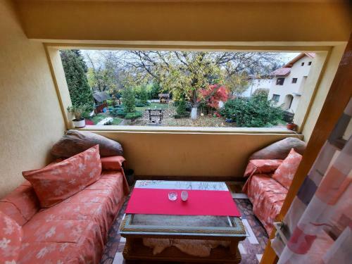 Hostal Lis House