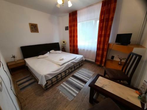 Hostal Lis House