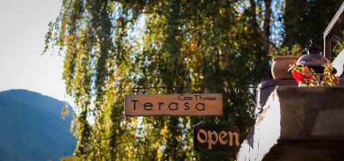 Hostal Casa Thomas Bran