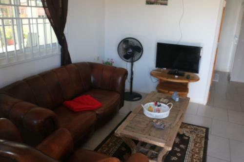 Apartamento Dubbel Woonhuis Selderiestraat Paramaribo
