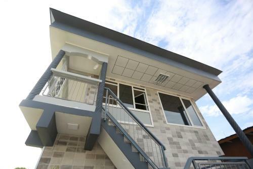 Donfarsha Apartments