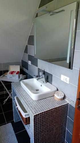 Hostal Pensiunea Agroturistica Casa Pribegilor
