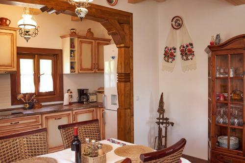 Hostal Pensiunea Agroturistica Casa Pribegilor