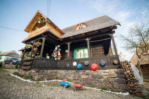 Conplex Traditional Casuta Bunicilor-breb