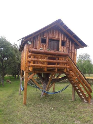 Conplex Traditional Casuta Bunicilor-breb
