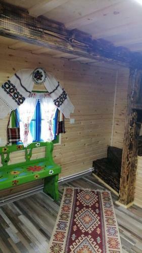 Conplex Traditional Casuta Bunicilor-breb