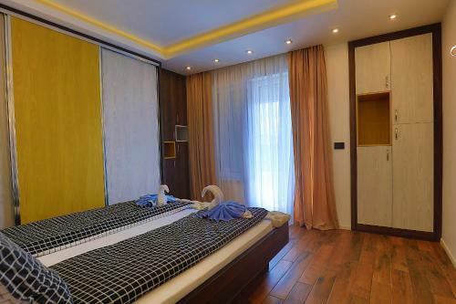 Bella Studios & Apartments