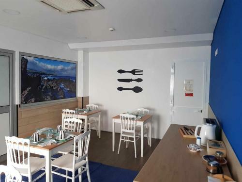 Albergue Farol Guesthouse