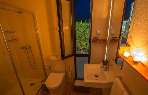 Hostal Alluar Lodge