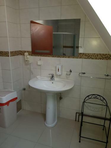 Bed & Breakfast Sobe Kod Brata