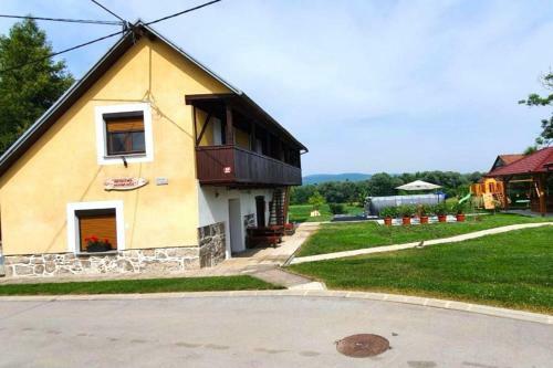 Merry's House