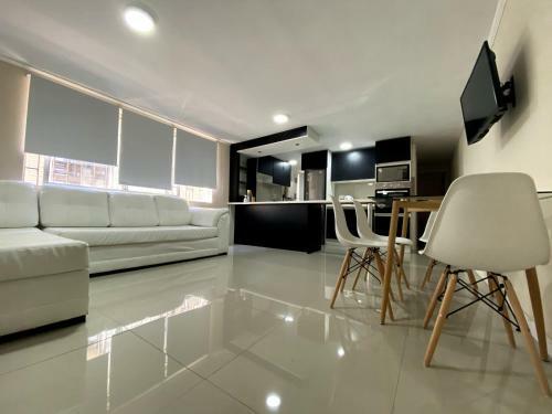 Apartamento Departamento Primer Piso Cercano A Alameda