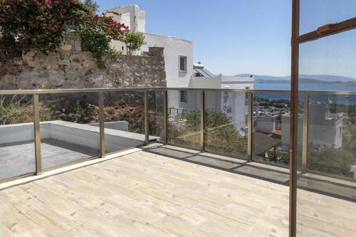 Villa Duplex With Stunning View Near Camel Beach In Bodrum