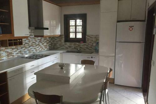 Bodrum Bitez �zel Havuzlu Muhafazakar 5+1 Villa