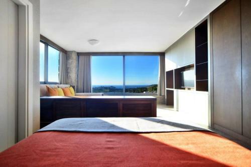 Luxury 3 Br Villa With A Private Pool In Yal?kavak