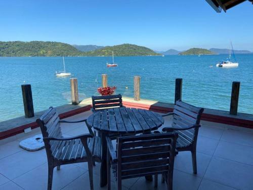 Alugue Um Apartamento Rom�ntico E Sinta-se Abordo.