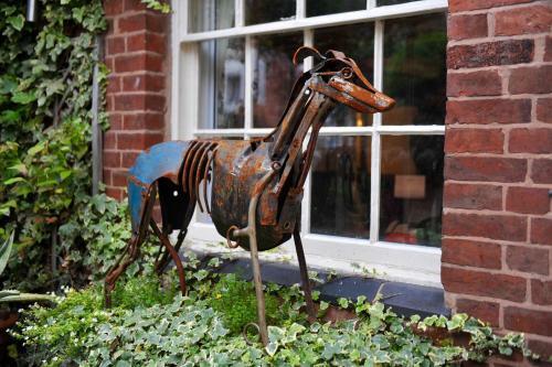Hotel The Greyhound Coaching Inn