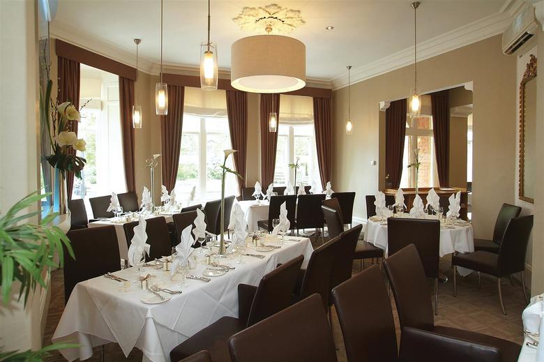 Best Western Plus Dean Court Hotel