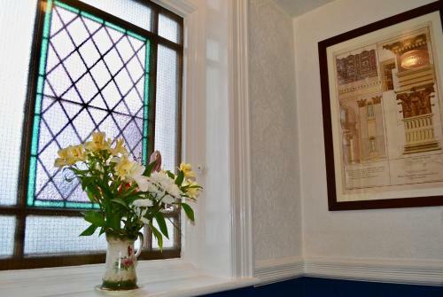 Hostal St George's Guesthouse