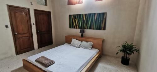 Hostal Malecon Guesthouse