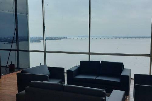Apartamento Suite En Puerto Santa Ana-riverfront II
