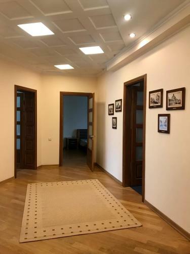 Family Apartment Near The University