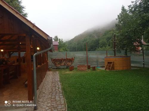 Cabana Piatra Plaiului