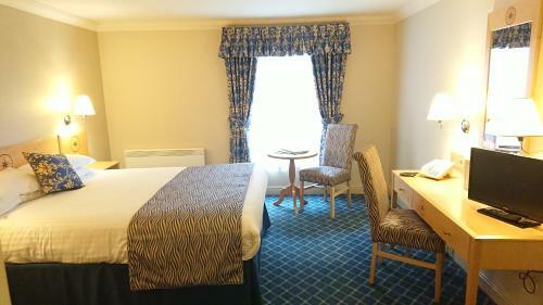 The Queens Hotel