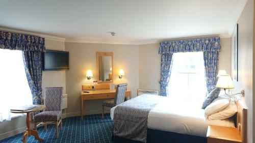 The Queens Hotel