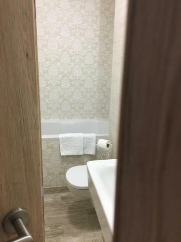 White Apartment Brasov