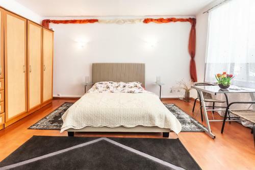 Kostas Apartments