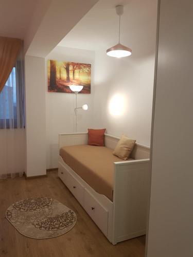 Apartament Monadin 3