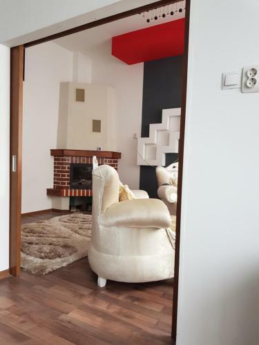 Hostal Casa Adi??