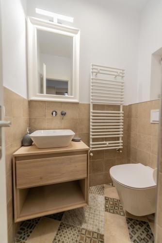 Apartamento Poarta Schei 18