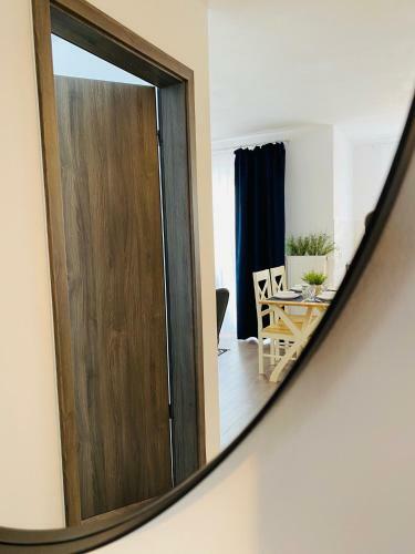 White 2 Apartment Brasov