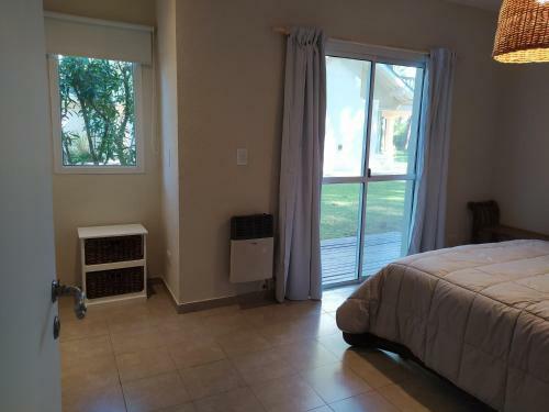 Pinamar Norte Casa Aquiles 8 Pax