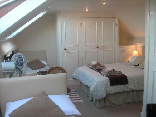 Hostal The Lodge