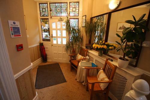Hostal The Lodge